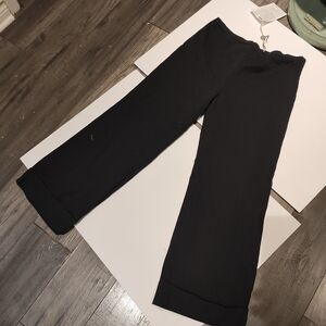 Collection Privée? Black Wide-Leg Cropped Pants